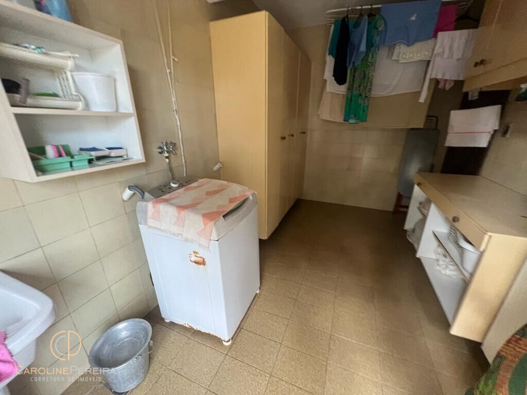 Casa à venda com 4 quartos, 550m² - Foto 23