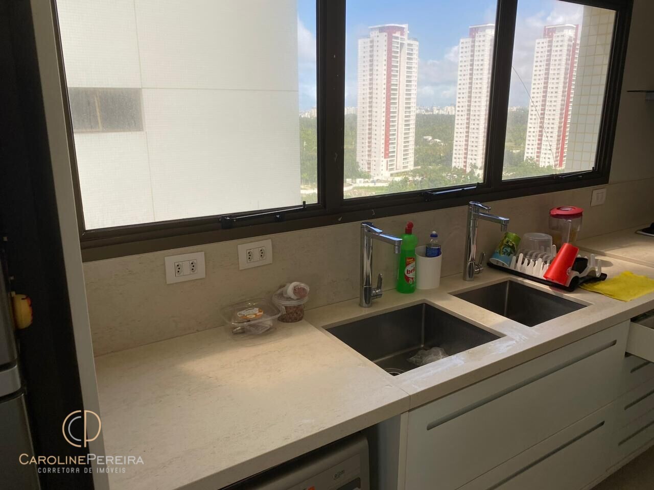 Apartamento à venda com 4 quartos, 276m² - Foto 17