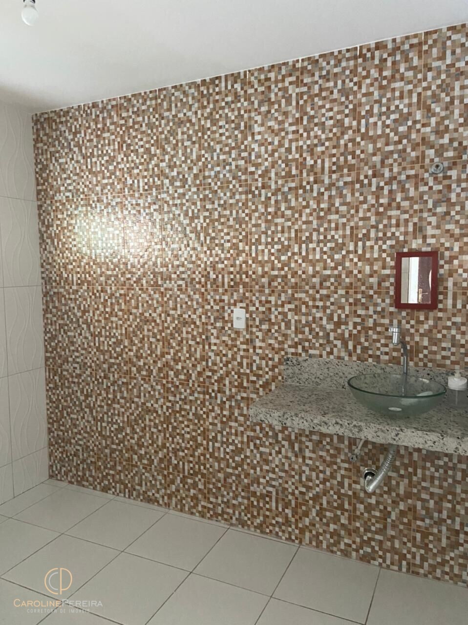 Casa para alugar com 5 quartos, 250m² - Foto 13