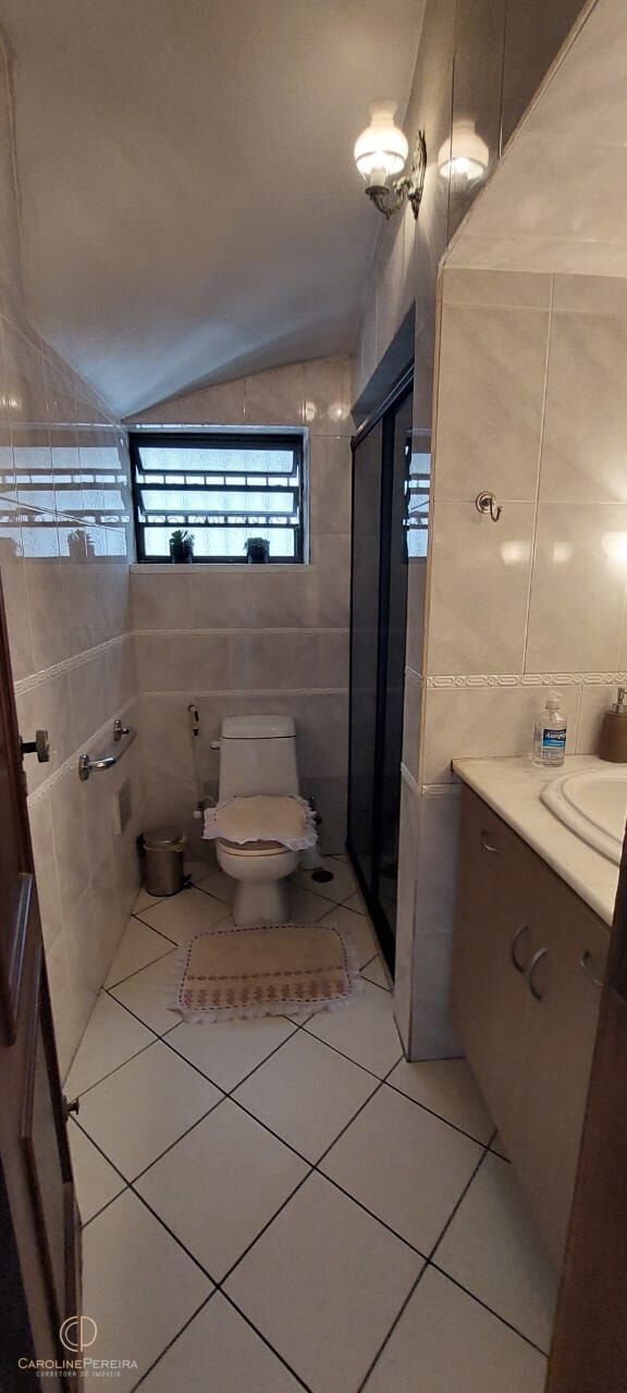 Casa à venda com 4 quartos, 335m² - Foto 13