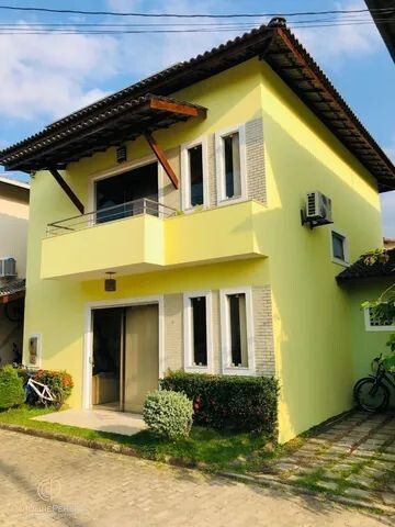 Casa à venda com 4 quartos, 140m² - Foto 1