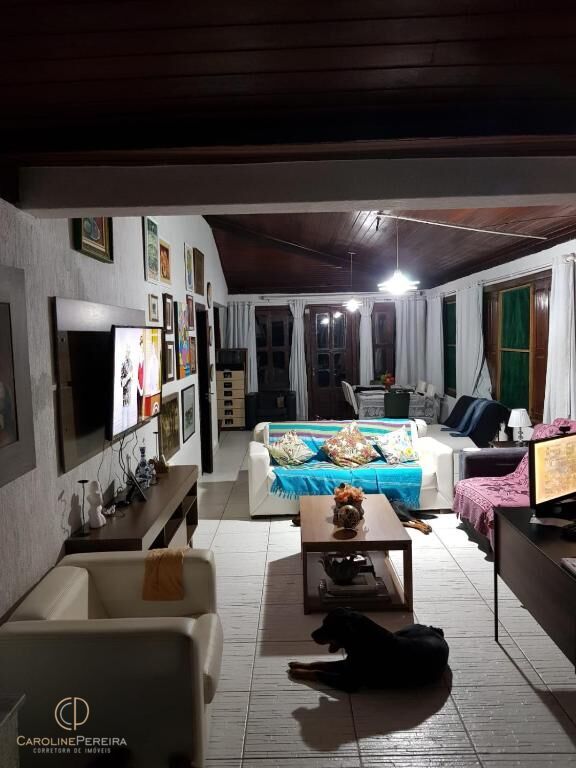 Casa à venda com 4 quartos, 30m² - Foto 16