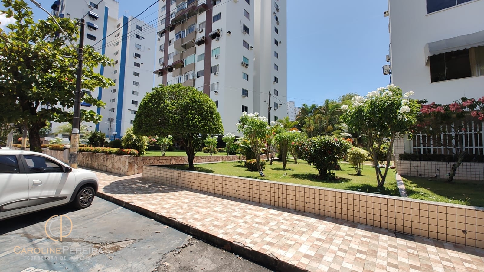 Apartamento à venda com 3 quartos, 94m² - Foto 3