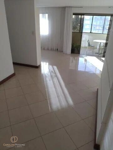 Apartamento à venda com 2 quartos, 90m² - Foto 4