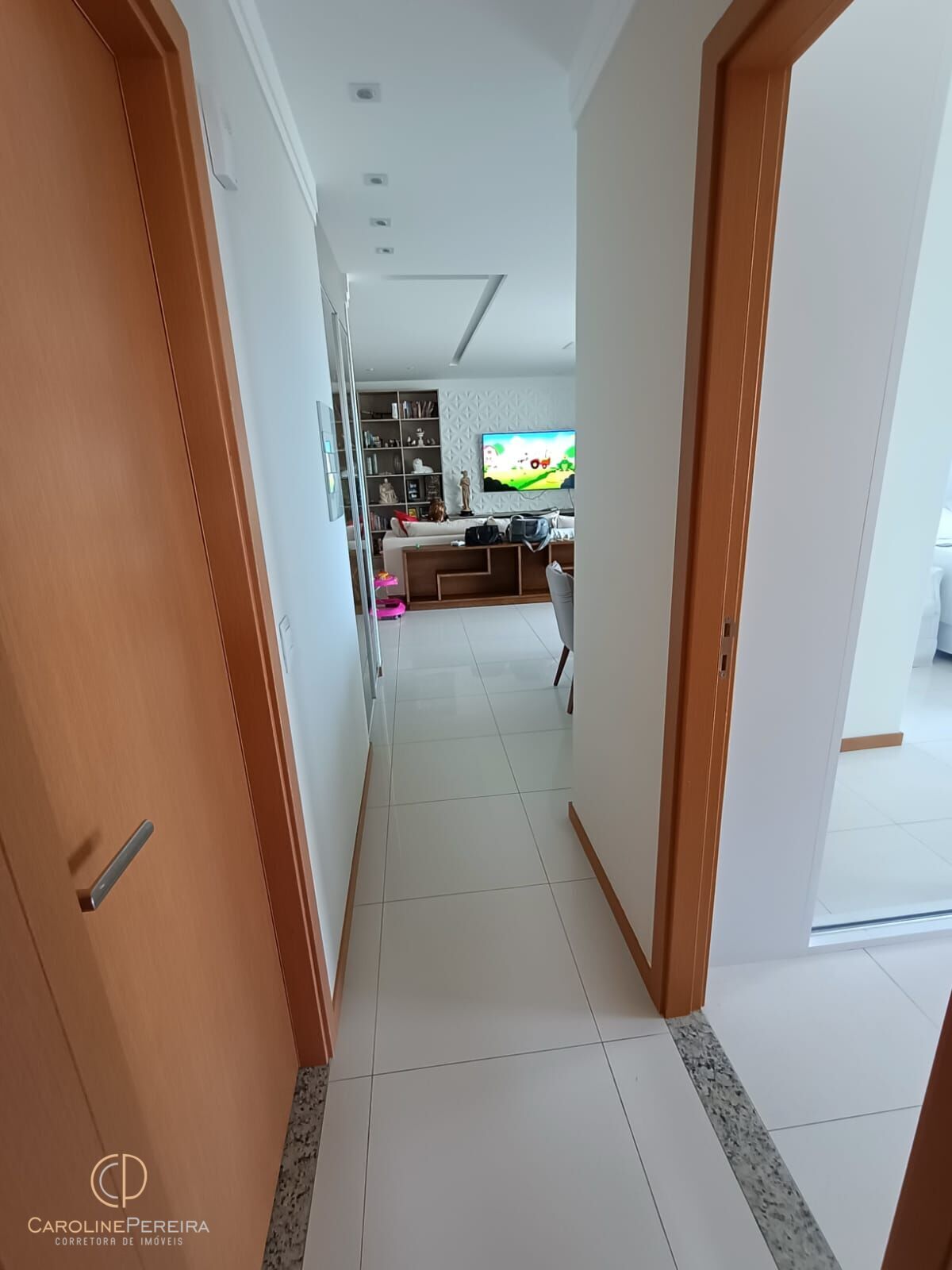 Apartamento à venda com 3 quartos, 140m² - Foto 8