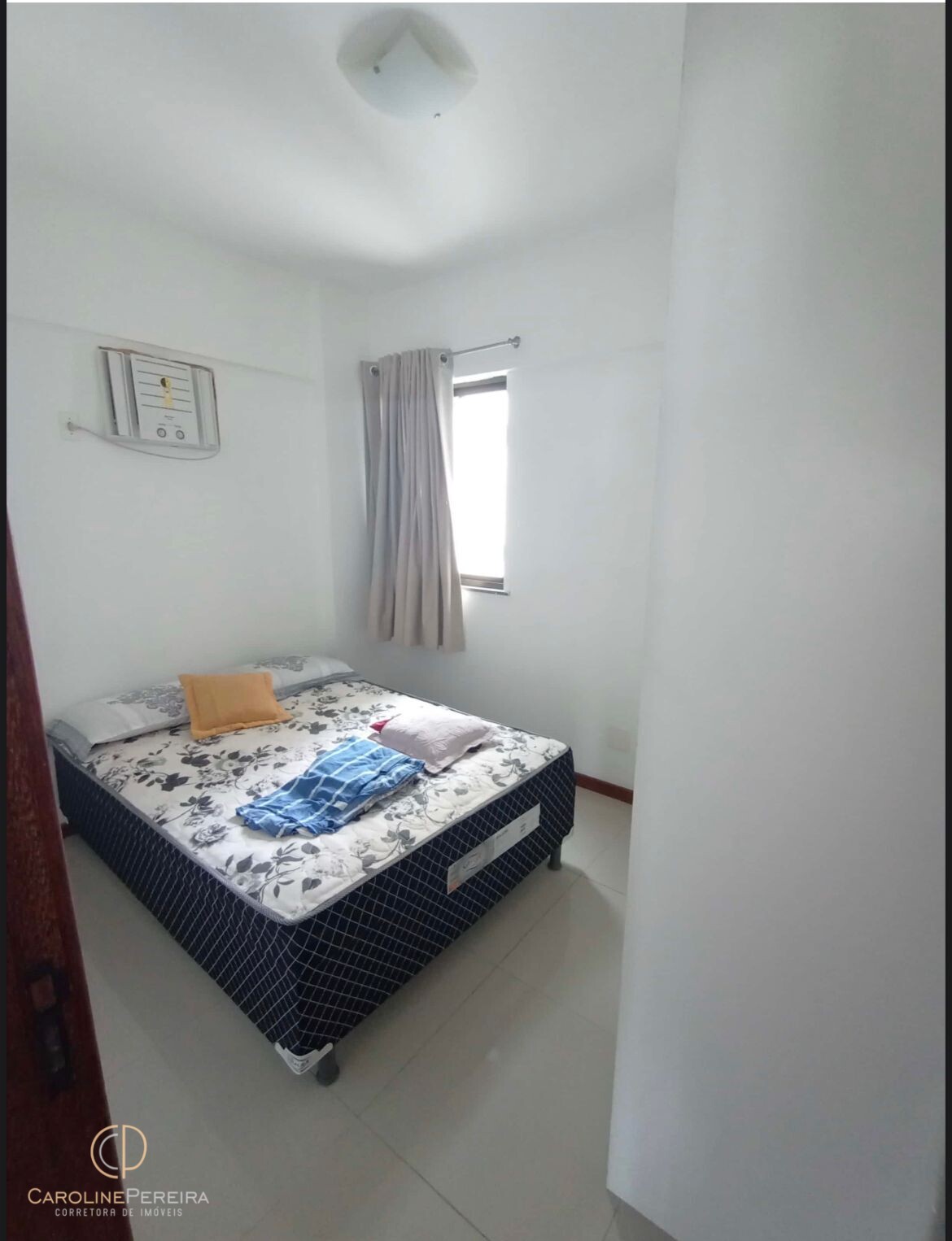 Apartamento à venda com 2 quartos, 72m² - Foto 2