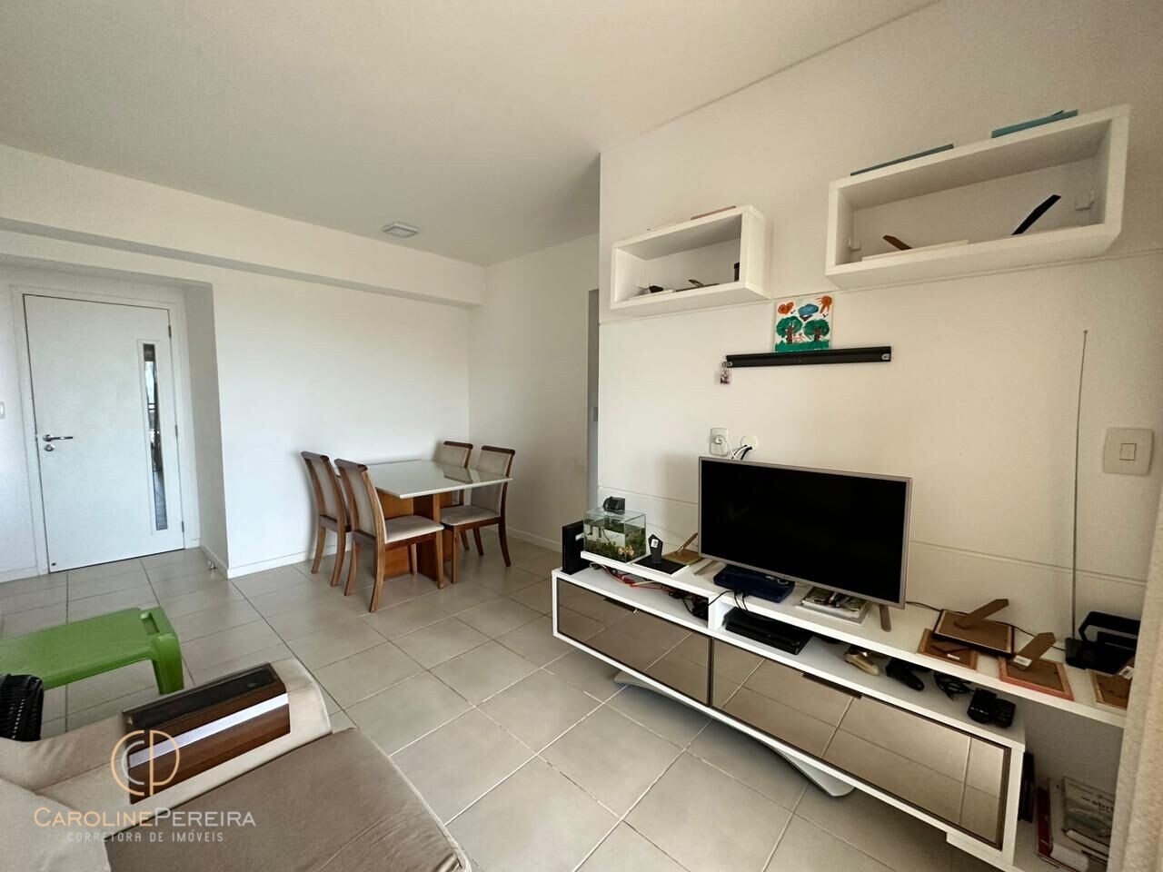 Apartamento à venda com 2 quartos, 67m² - Foto 6