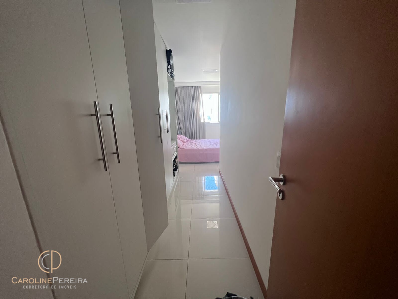 Apartamento à venda com 4 quartos, 142m² - Foto 4