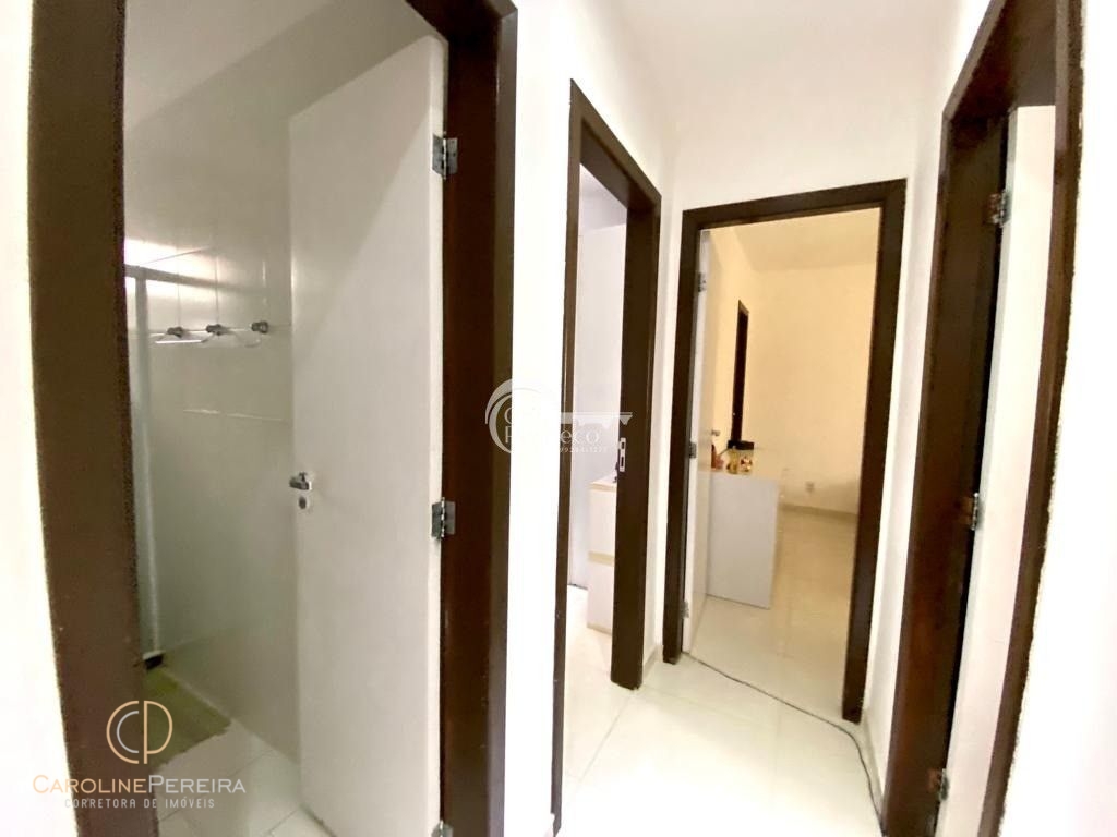 Casa à venda com 4 quartos, 200m² - Foto 10