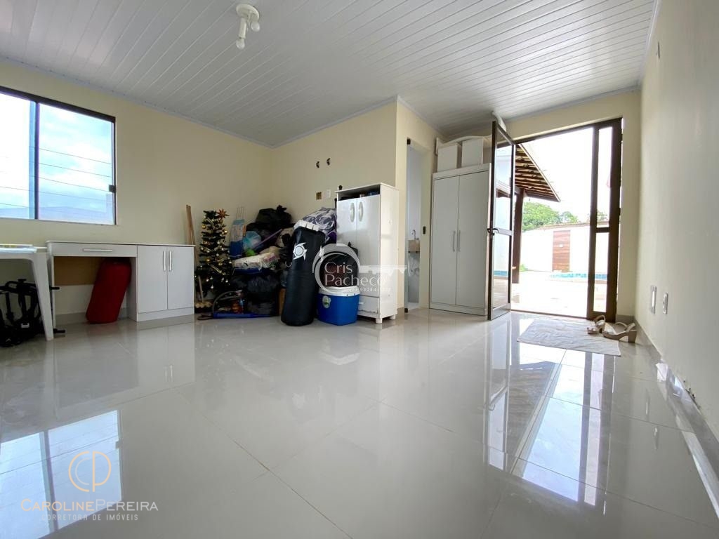 Casa à venda com 4 quartos, 200m² - Foto 24