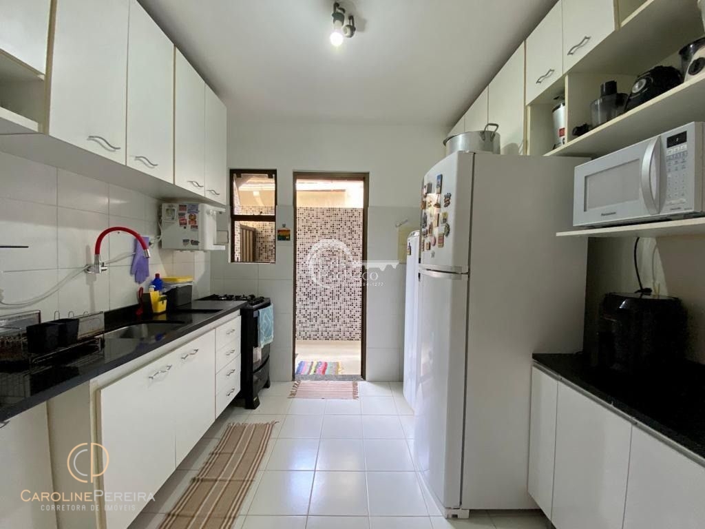 Casa à venda com 4 quartos, 200m² - Foto 8