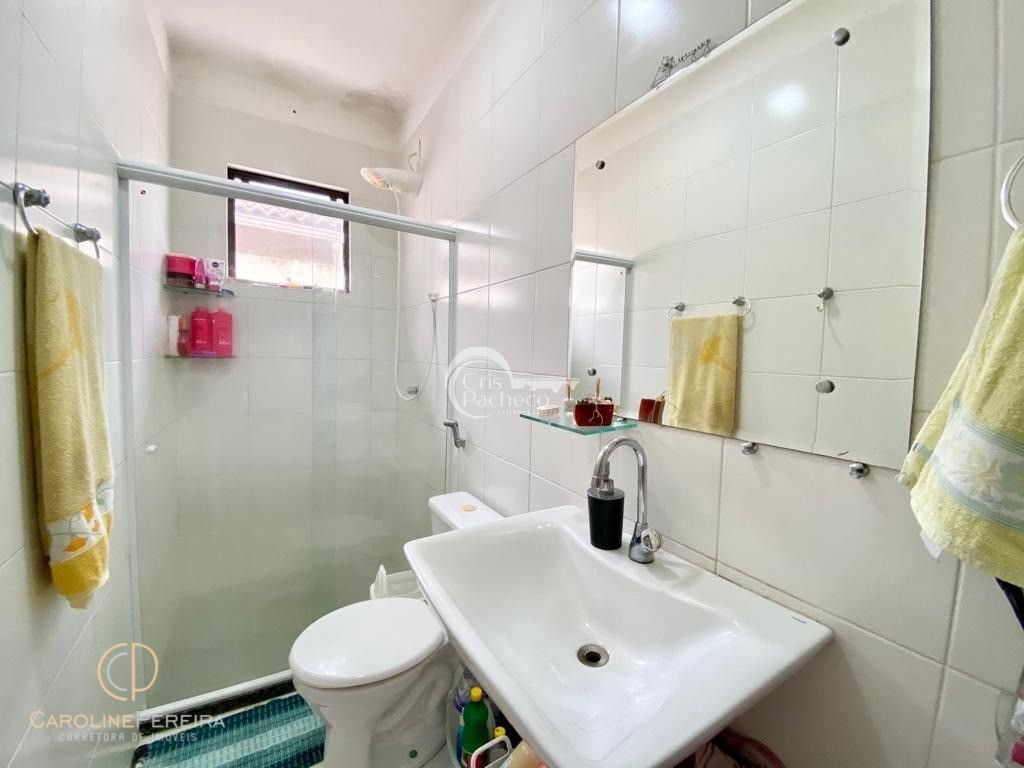 Casa à venda com 4 quartos, 200m² - Foto 19