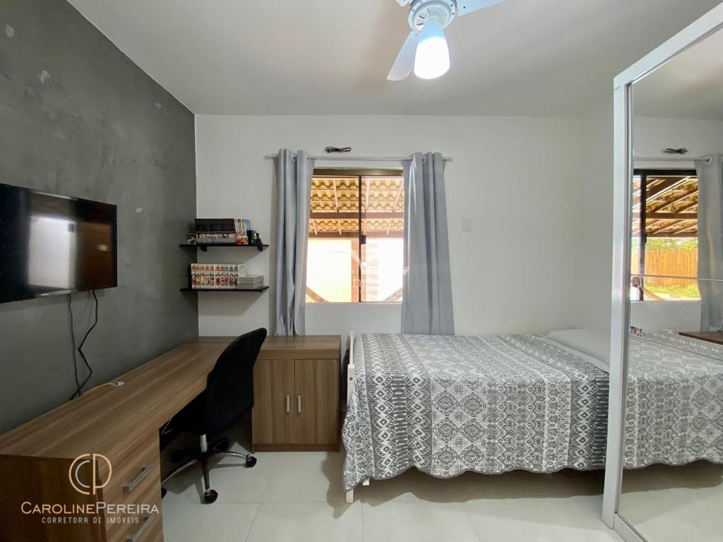 Casa à venda com 4 quartos, 200m² - Foto 13