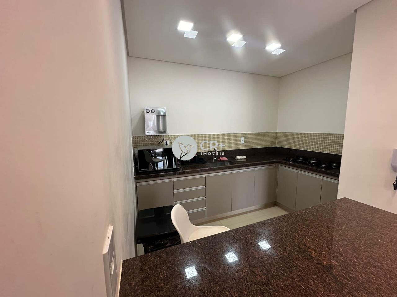 Apartamento à venda com 2 quartos, 64m² - Foto 36