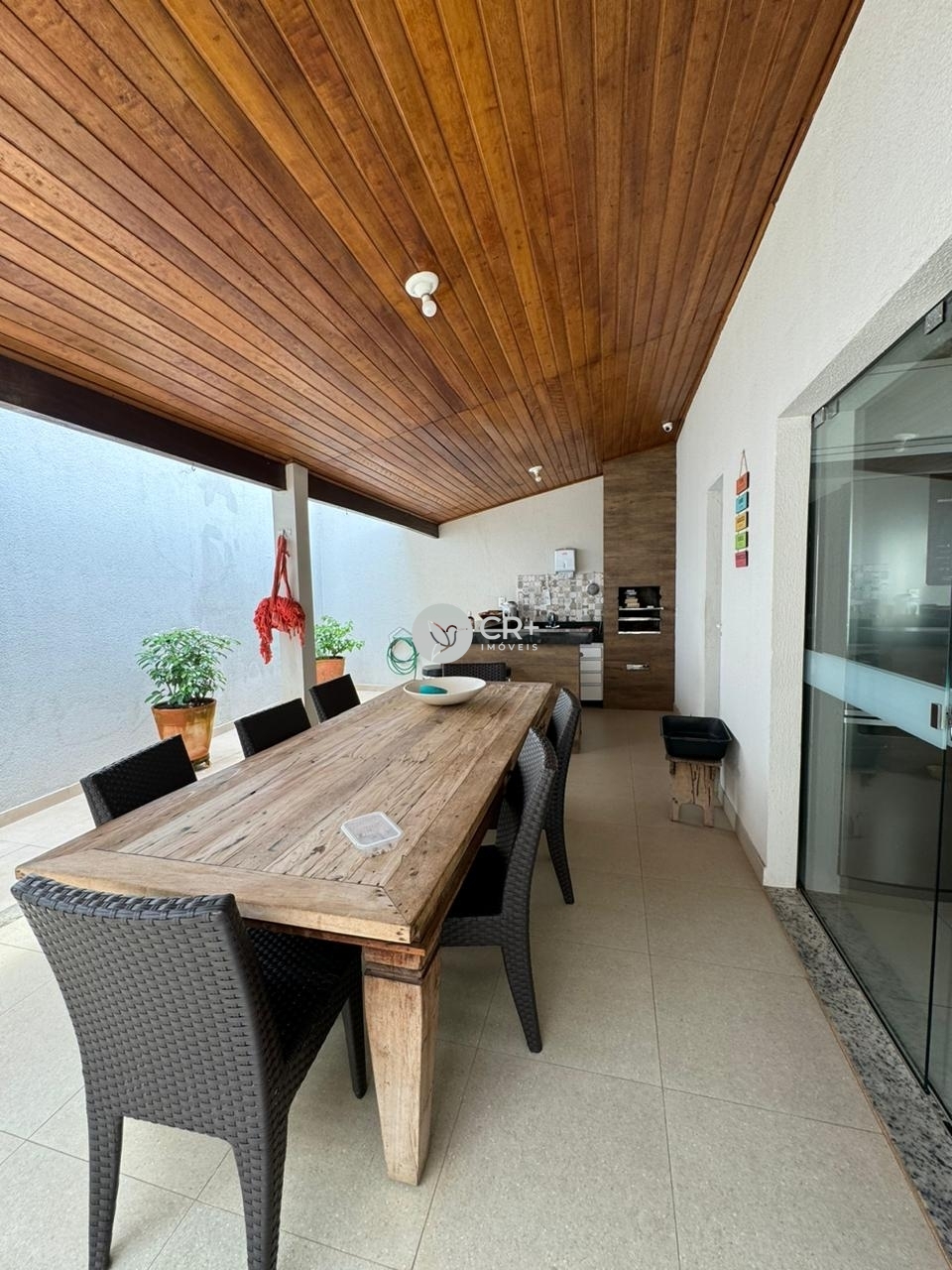 Casa à venda com 3 quartos, 174m² - Foto 8