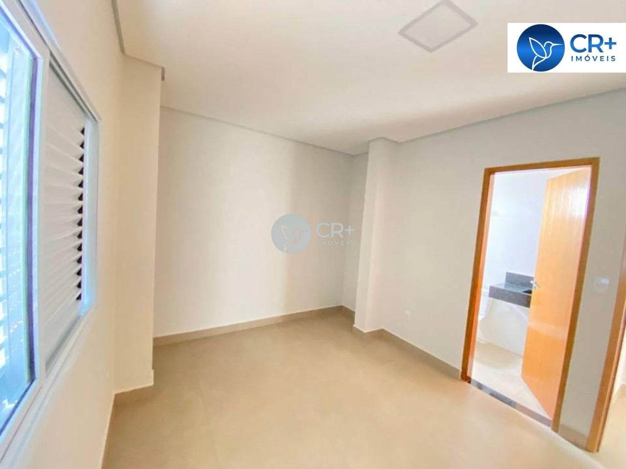 Apartamento à venda com 3 quartos, 160m² - Foto 3