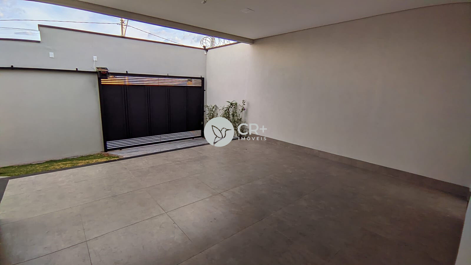 Casa à venda com 3 quartos, 170m² - Foto 2