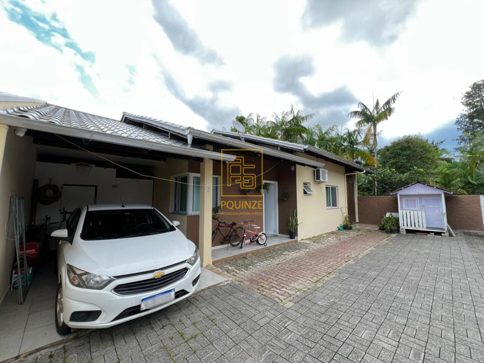 Casa em condomínio fechado no centro de Ascurra - foto 1