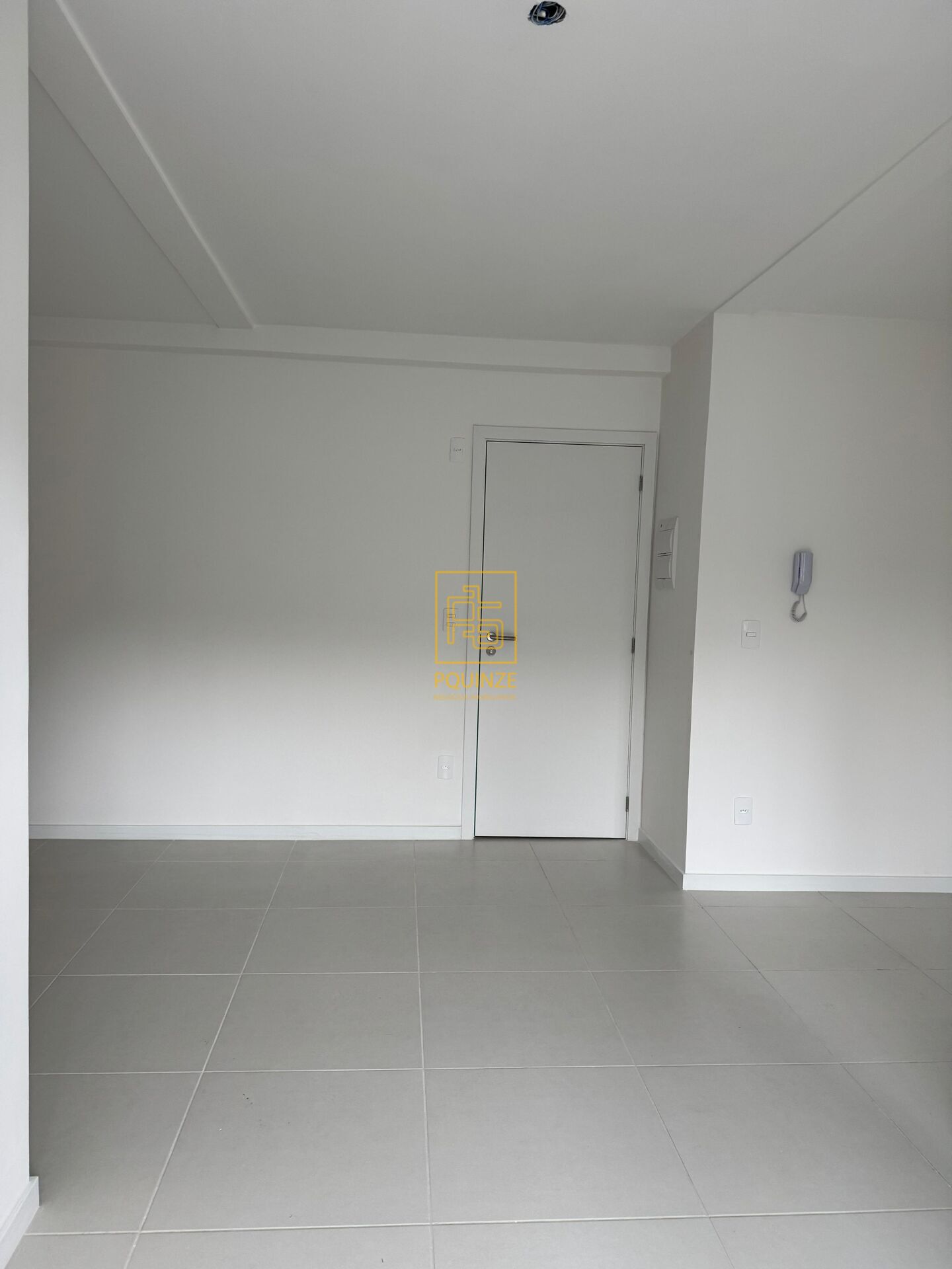 Apartamento a 400 metros do mar em Balnéario Piçarras. — foto 7