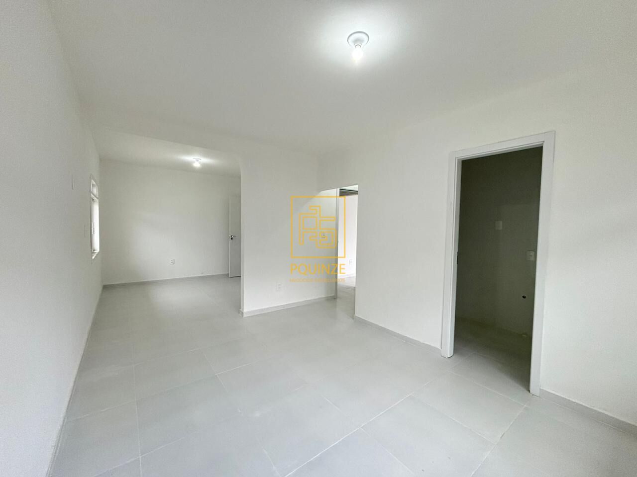 Casa com piscina em Rodeio — foto 5