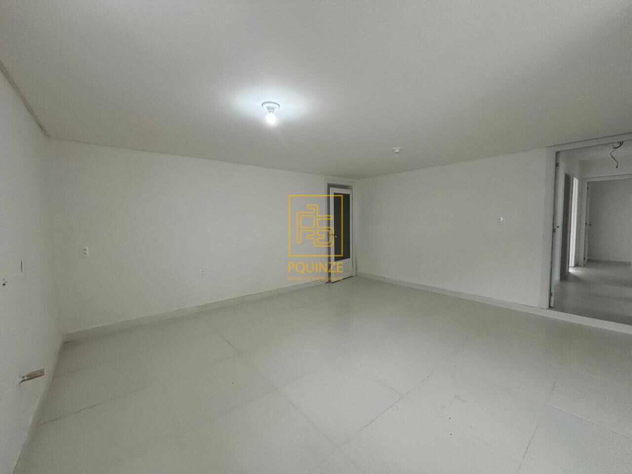 Casa com piscina em Rodeio — foto 3