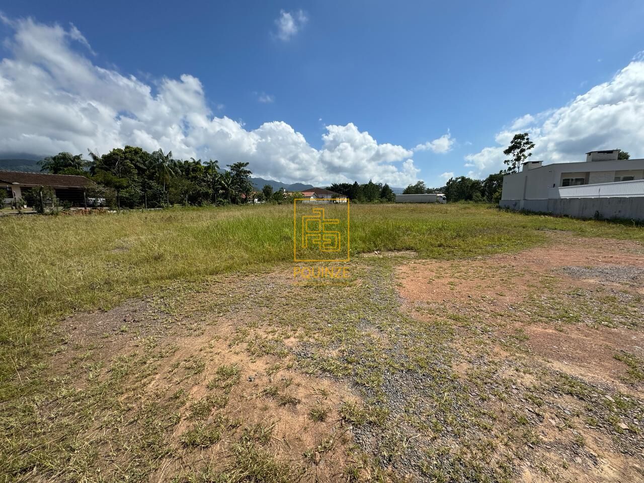 Terrenos amplos e planos no centro de Ascurra — foto 3