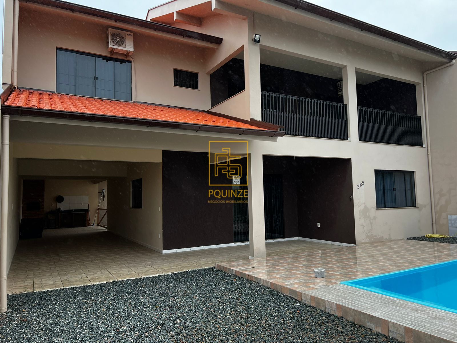 Sobrado a 350 metros do Mar em Penha - SC - foto 1