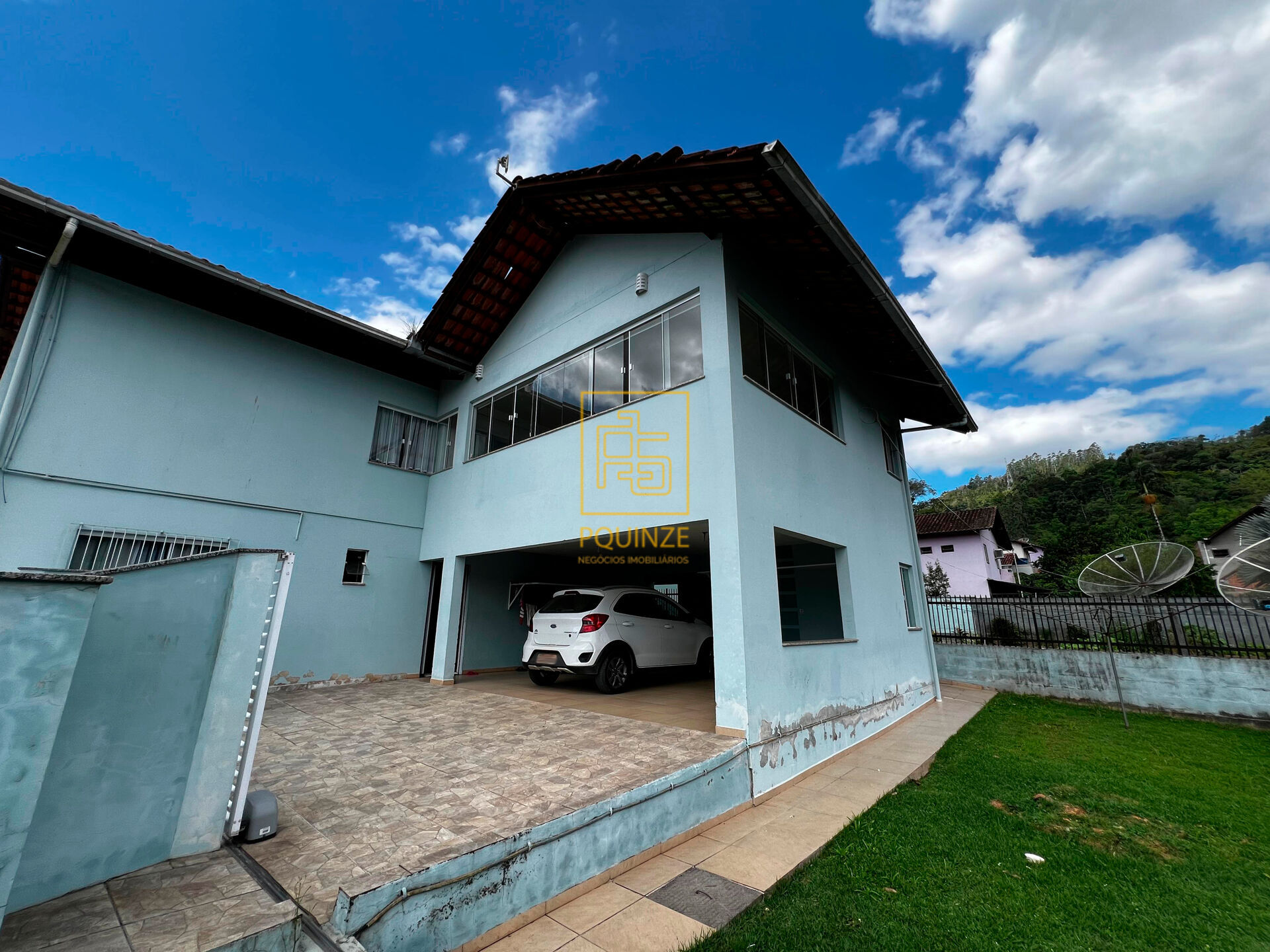 Casa versátil com potencial de aluguel em Rodeio - foto 1