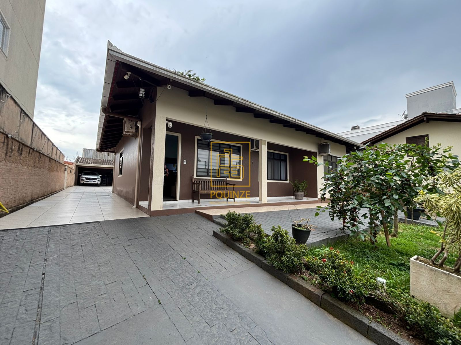 Casa com piscina e área de festas em Indaial — foto 2