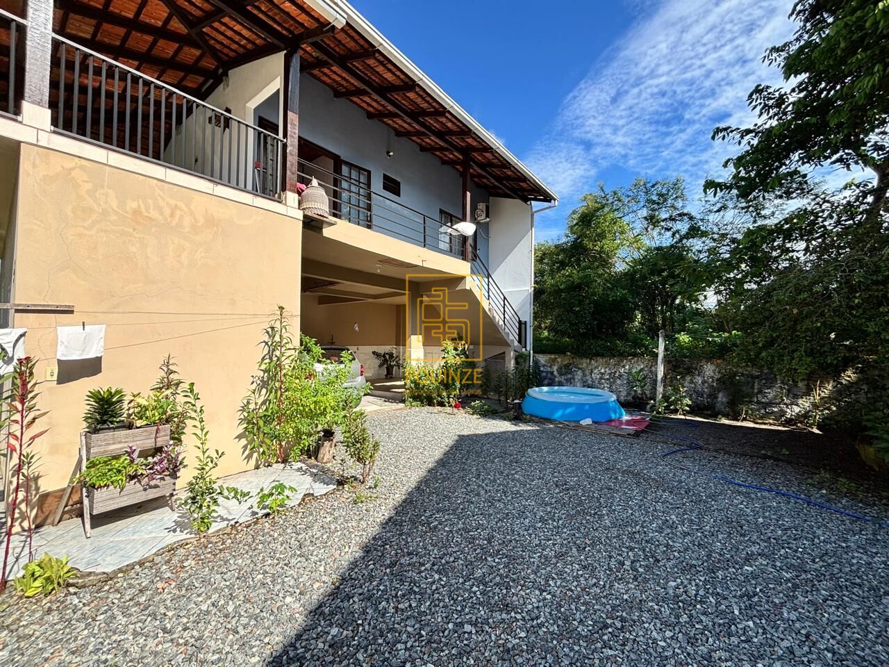 Casa aconchegante e bem localizada no Bairro Benedito - foto 1