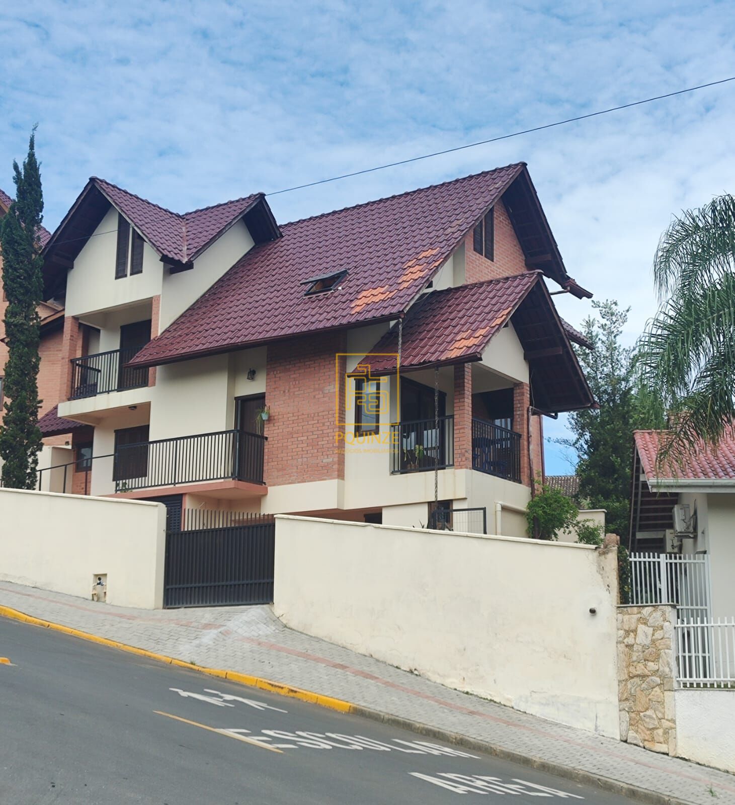 Linda casa com 4 suítes - foto 1