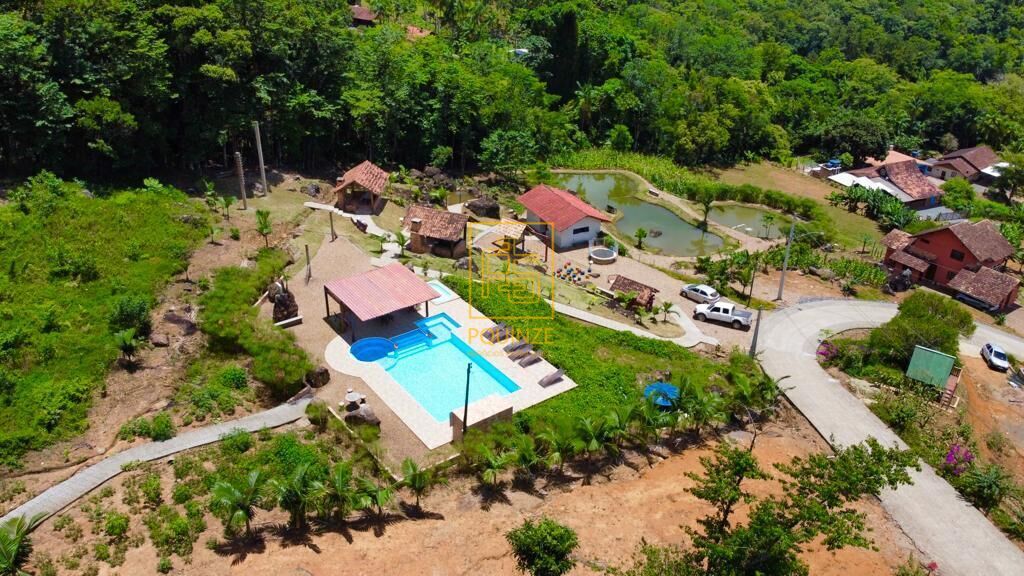 TERRENO EM CONDOMINIO FECHADO ESTILO SITIO! PRONTO PARA CONSTRUIR - foto 1