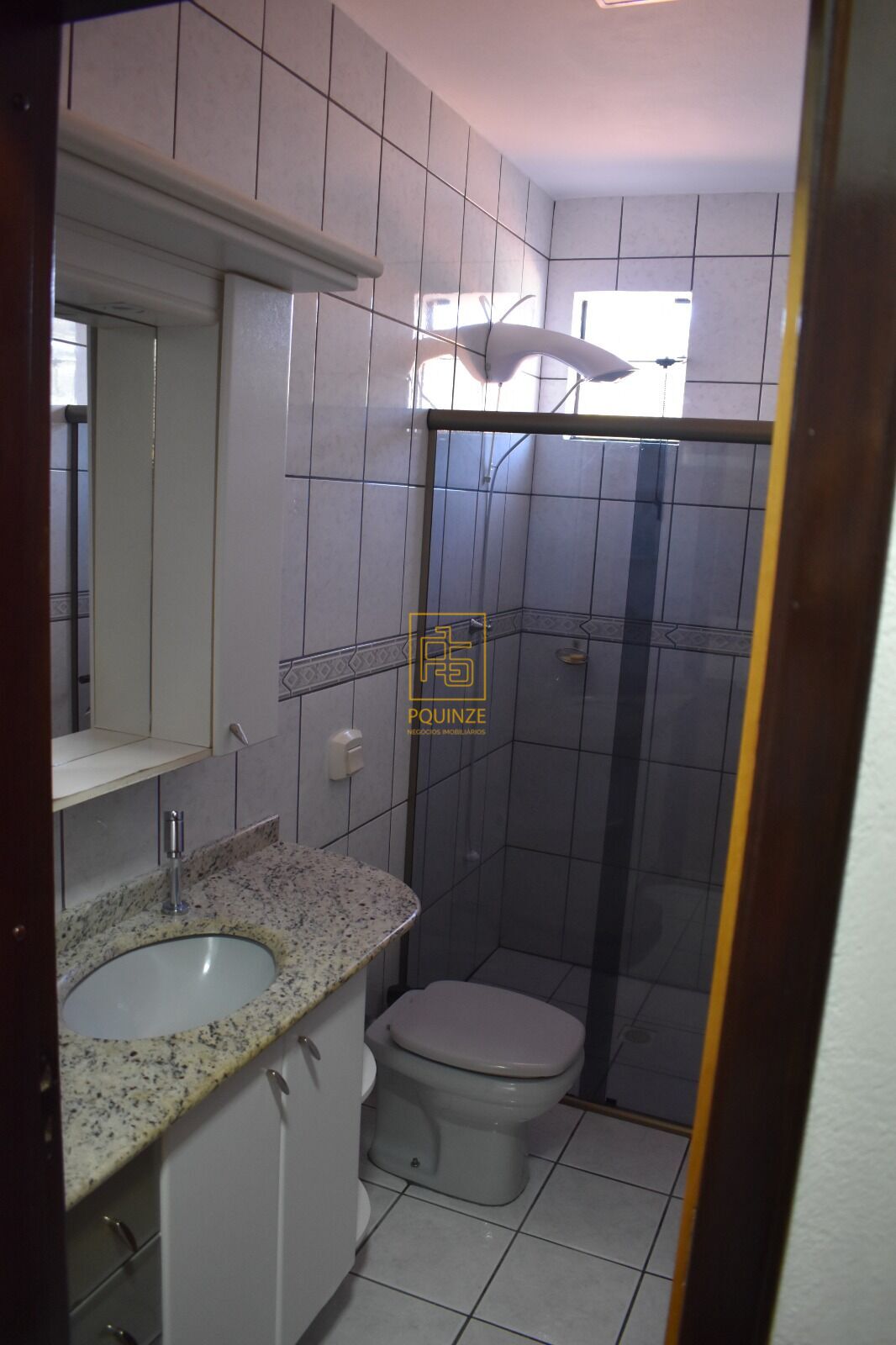 Casa com energia solar e amplo quintal no centro de Rodeio — foto 7