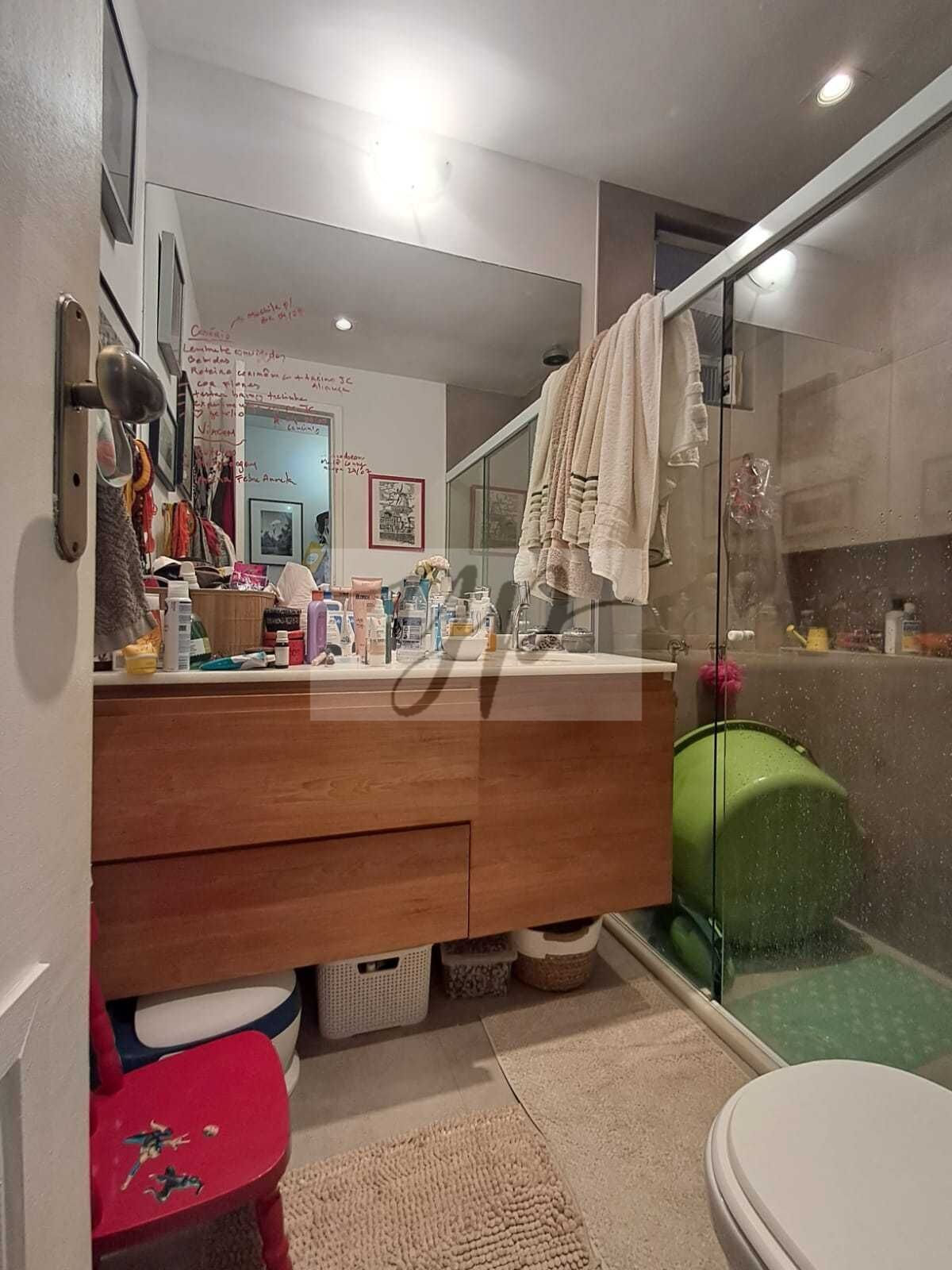 Apartamento à venda com 2 quartos, 75m² - Foto 13