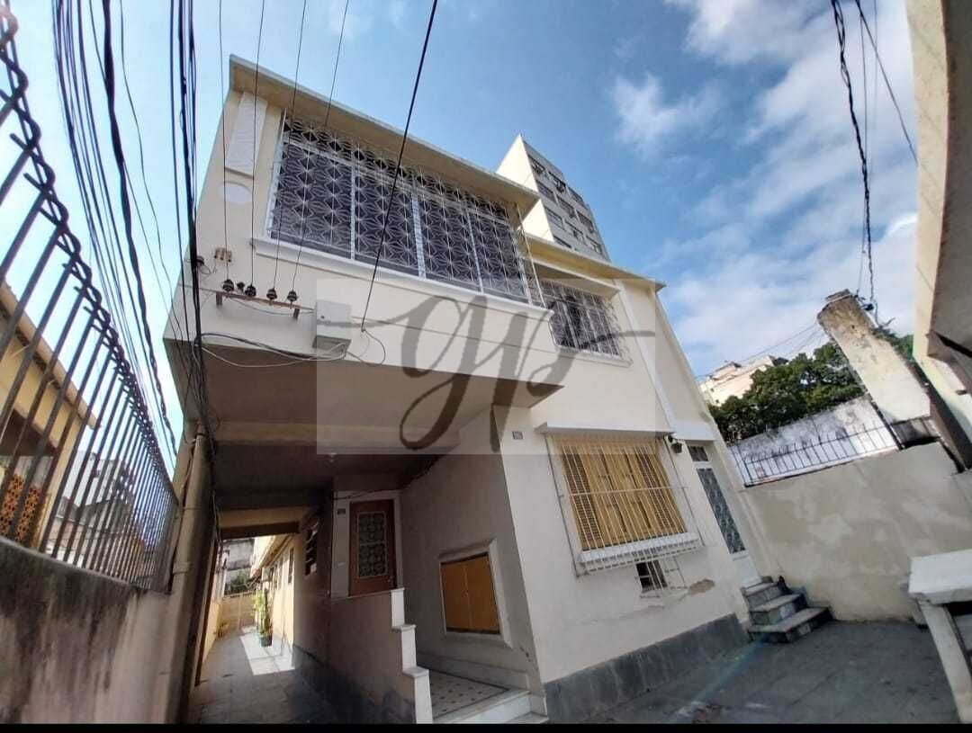 Apartamento à venda com 3 quartos, 140m² - Foto 10