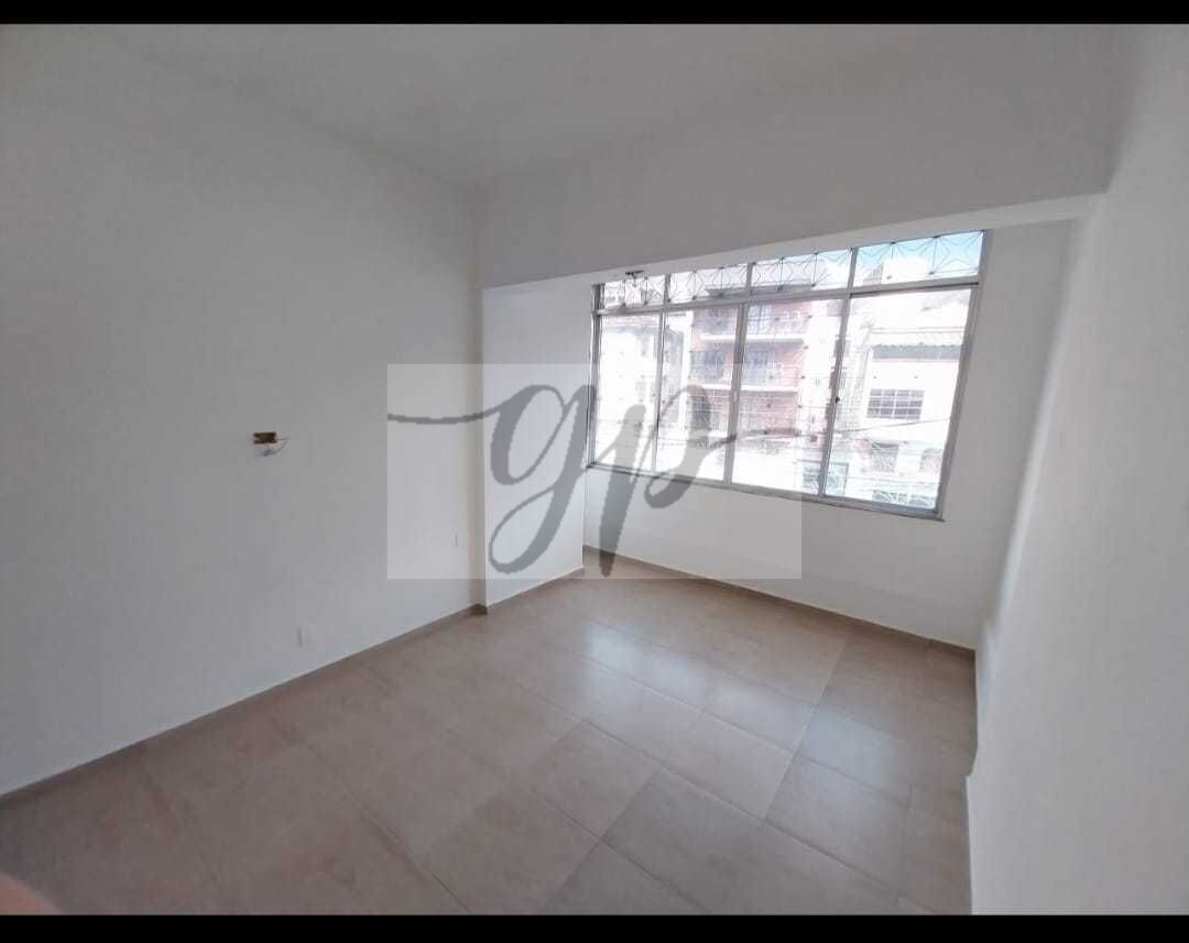 Apartamento à venda com 3 quartos, 140m² - Foto 1