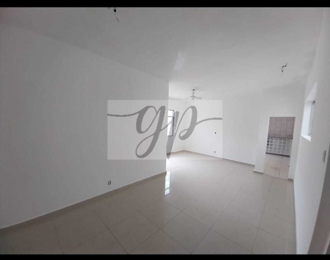 Apartamento à venda com 3 quartos, 140m² - Foto 2