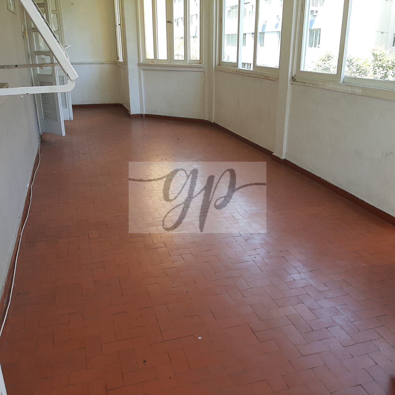 Apartamento à venda com 1 quarto, 58m² - Foto 1