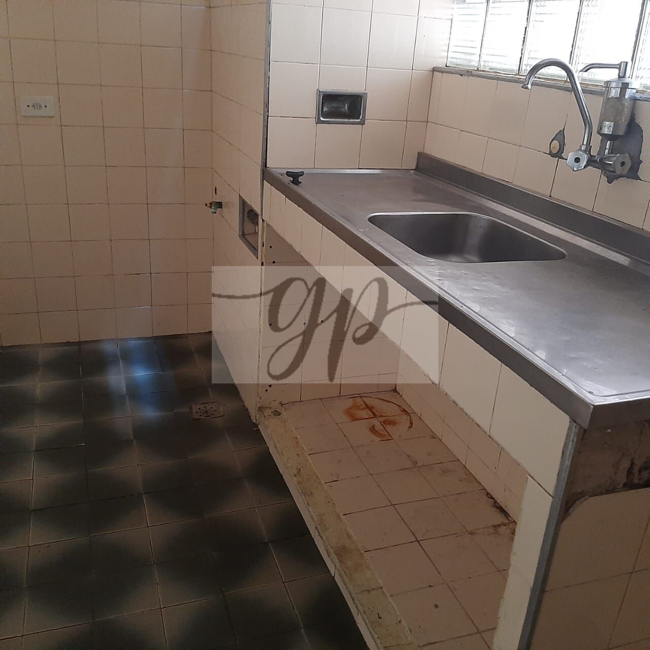 Apartamento à venda com 1 quarto, 58m² - Foto 9