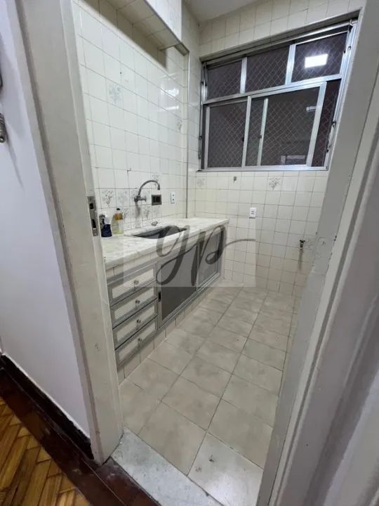 Apartamento à venda com 2 quartos, 69m² - Foto 9