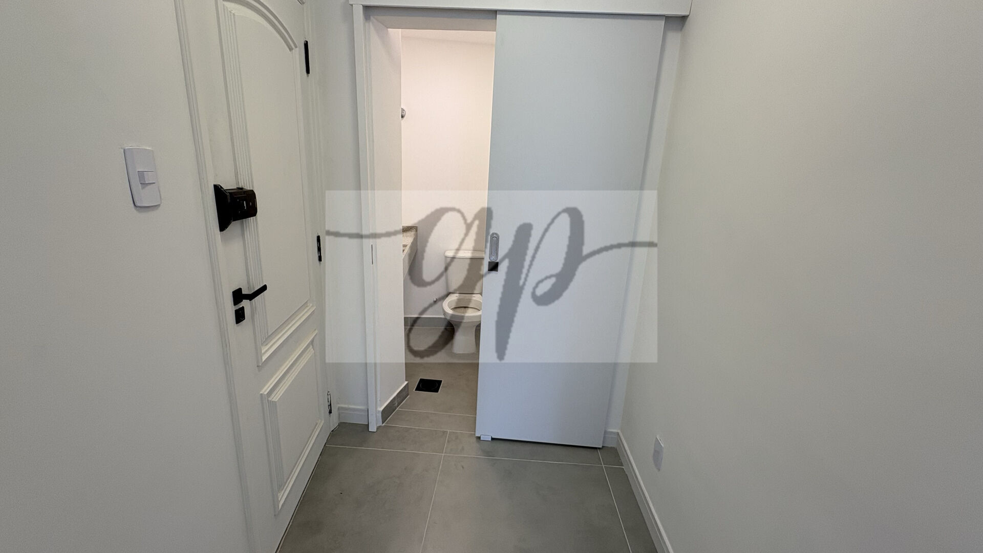 Apartamento à venda com 3 quartos, 116m² - Foto 4