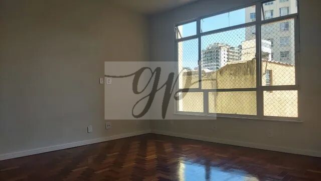 Apartamento à venda com 2 quartos, 77m² - Foto 5