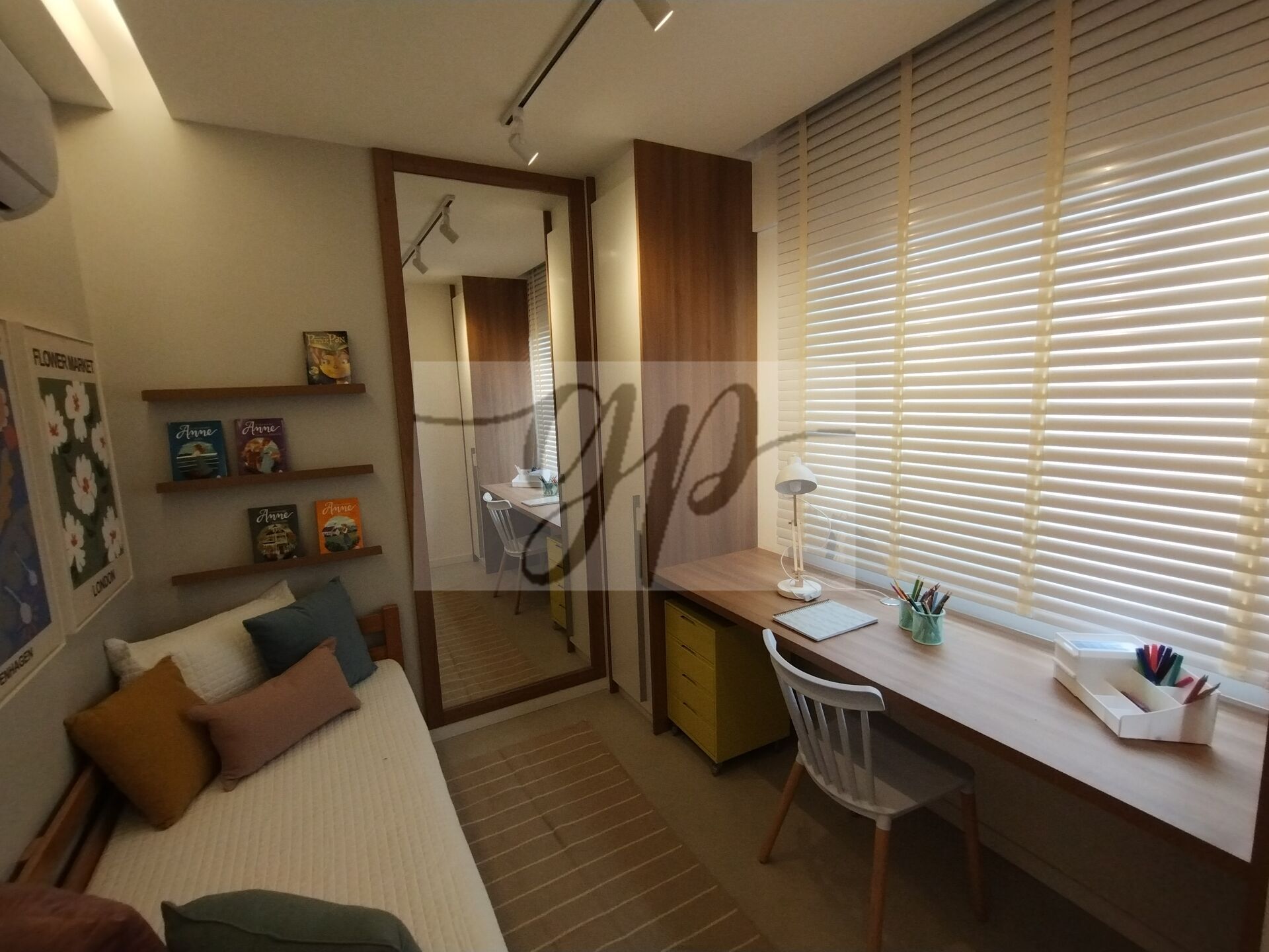 Apartamento à venda com 2 quartos, 65m² - Foto 7