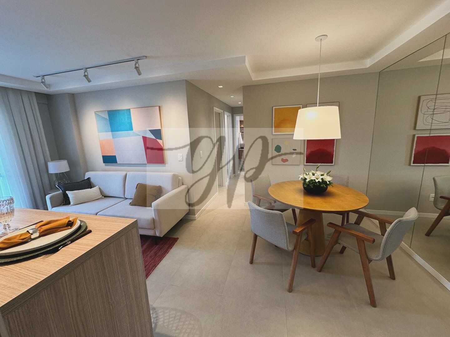 Apartamento à venda com 2 quartos, 65m² - Foto 1