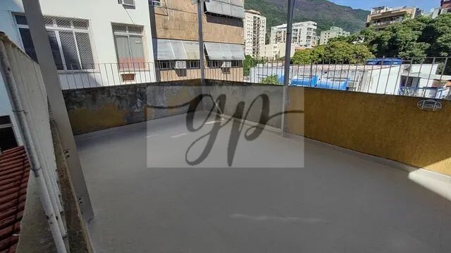 Apartamento à venda com 2 quartos, 100m² - Foto 17