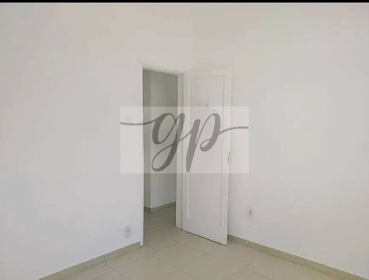 Apartamento à venda com 3 quartos, 100m² - Foto 8