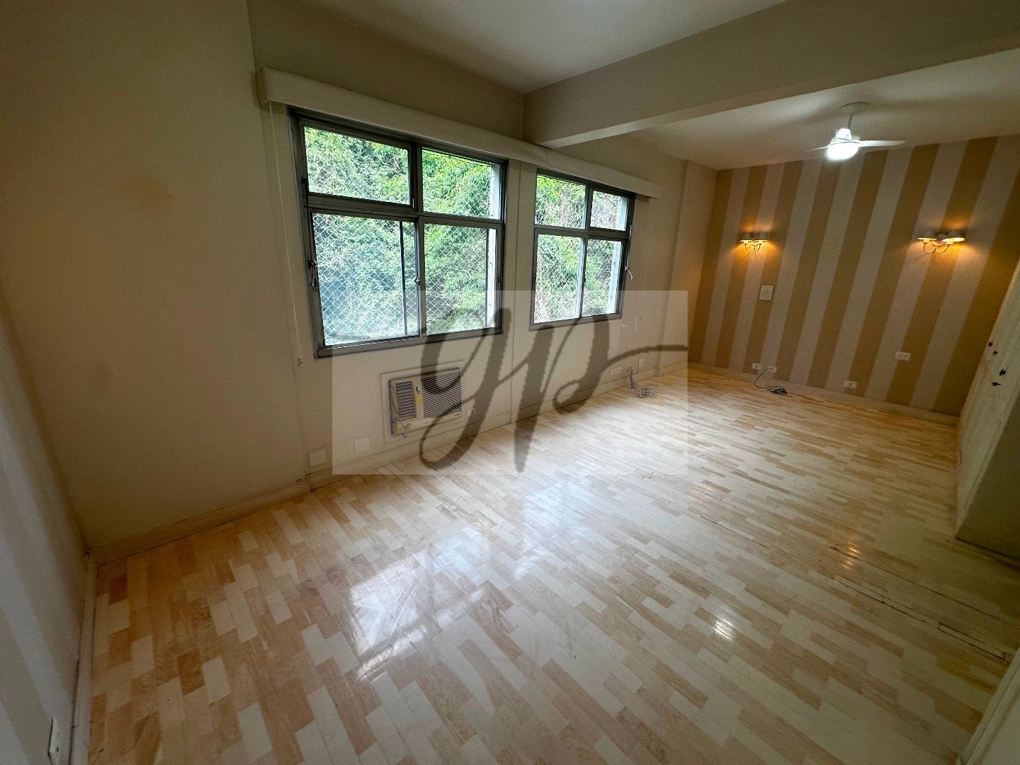 Apartamento para alugar com 3 quartos, 205m² - Foto 7