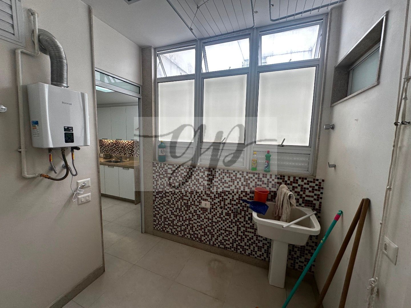 Apartamento para alugar com 3 quartos, 205m² - Foto 16