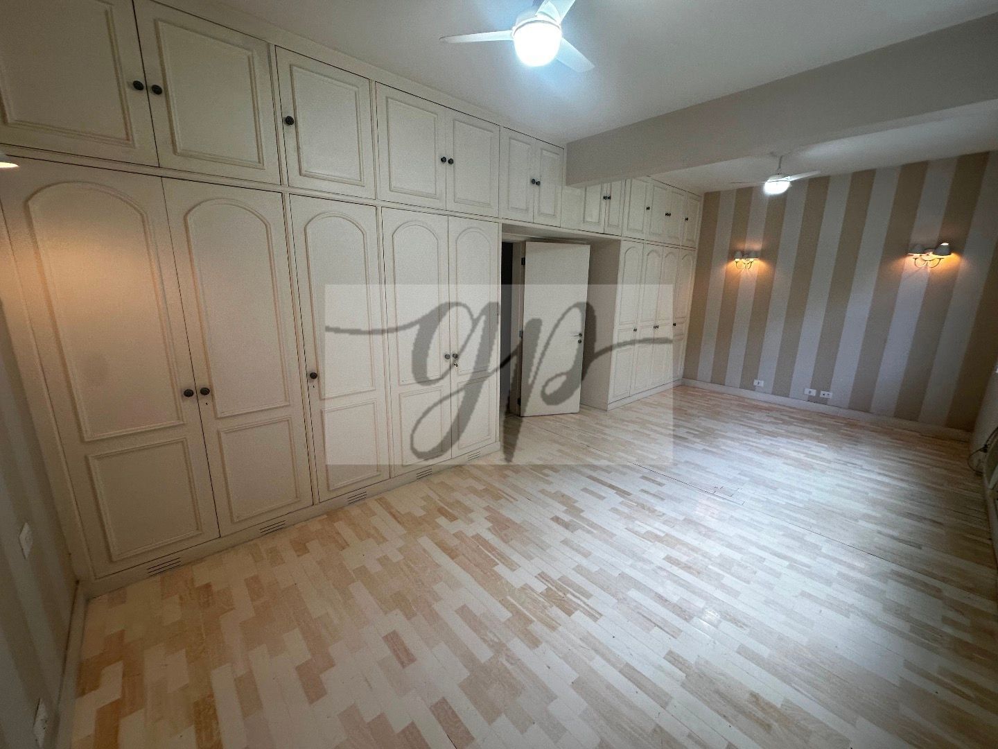 Apartamento para alugar com 3 quartos, 205m² - Foto 8