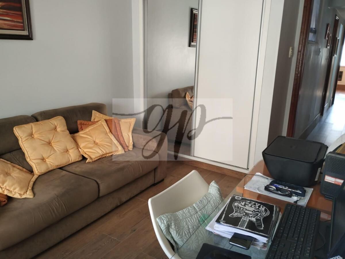 Apartamento à venda com 3 quartos, 140m² - Foto 11